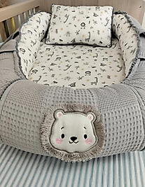 % 100 Pamuklu Waffle Pike, Poplin Kumaş Minik Sıralı Ponponlu Babynest + Yastık Gri Aslan Safari